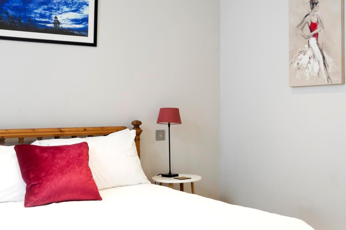 Fulham 4 Bed Family & Garden 5min From Tube Casa vacanze *