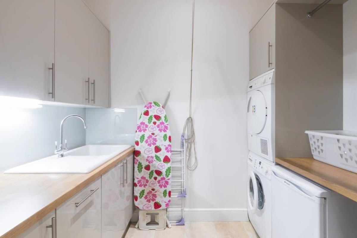 Casa vacanze Fulham 4 Bed Family & Garden 5min From Tube Londra